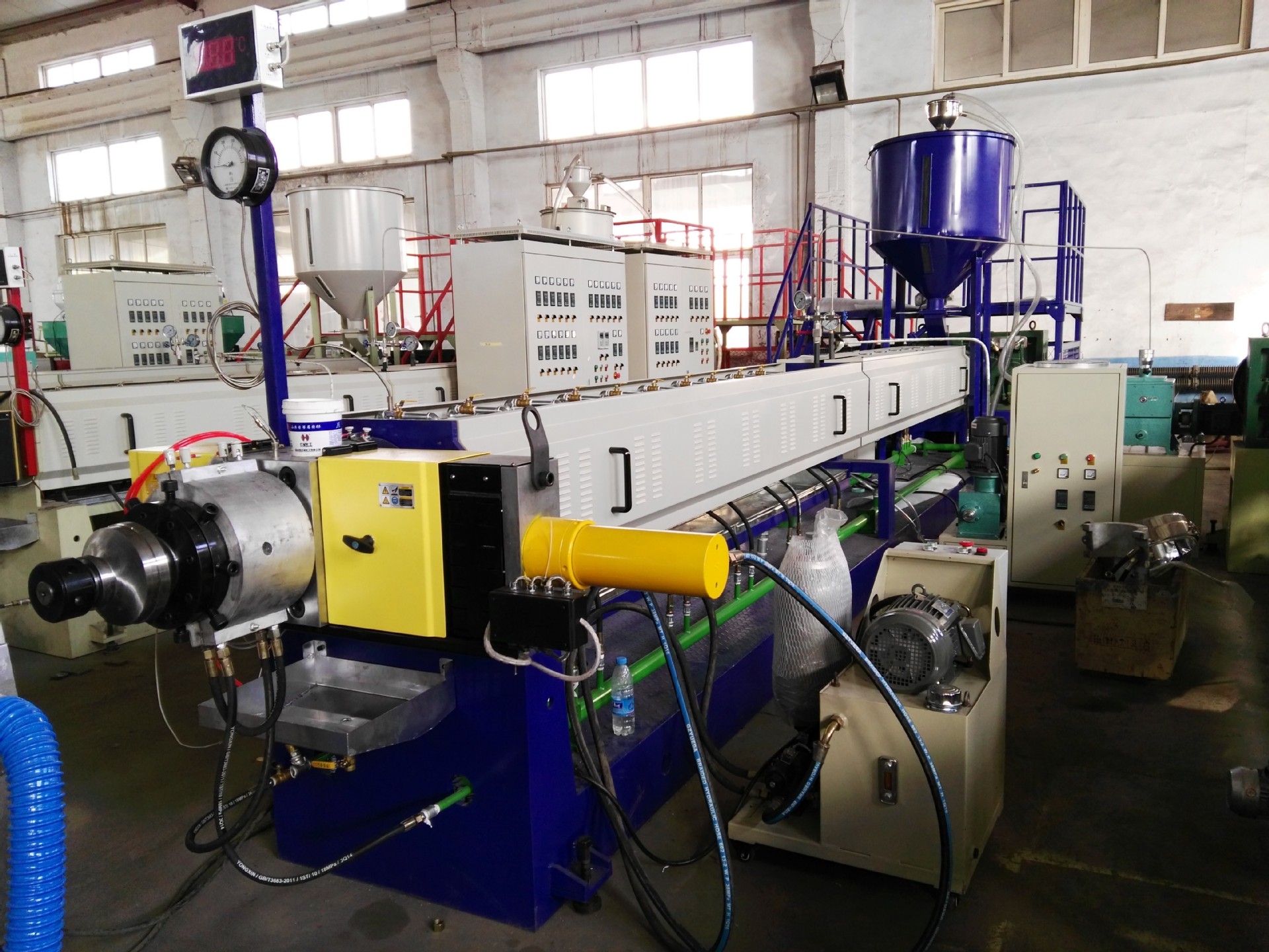 现货epe珍珠棉泡沫生产设备13583567600