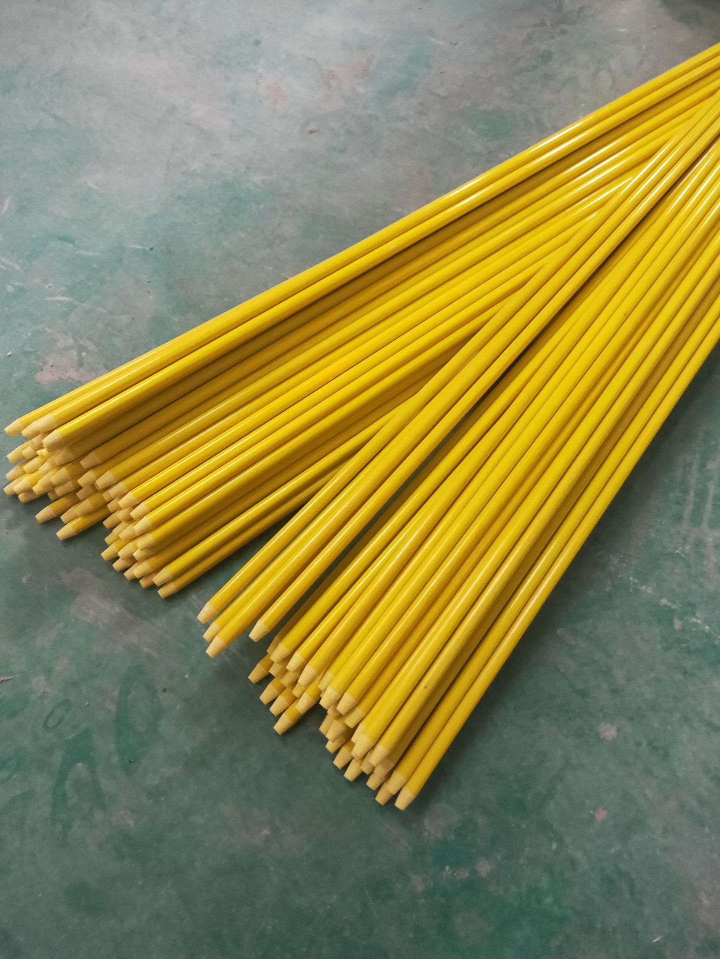 厂家直供工艺制品8mm实心纤维棒 圆林户外帐篷支撑杆玻璃纤维棒