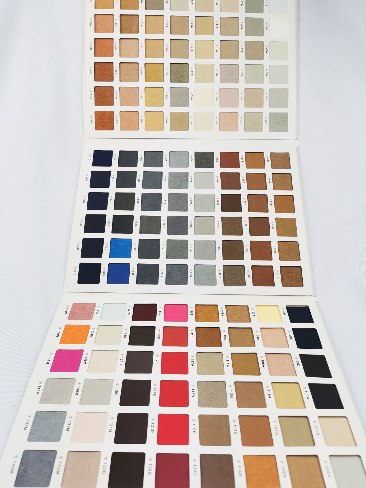 绒面超纤样册 无标识双面绒超纤皮革色卡 0.6mm全部现货 一码起售