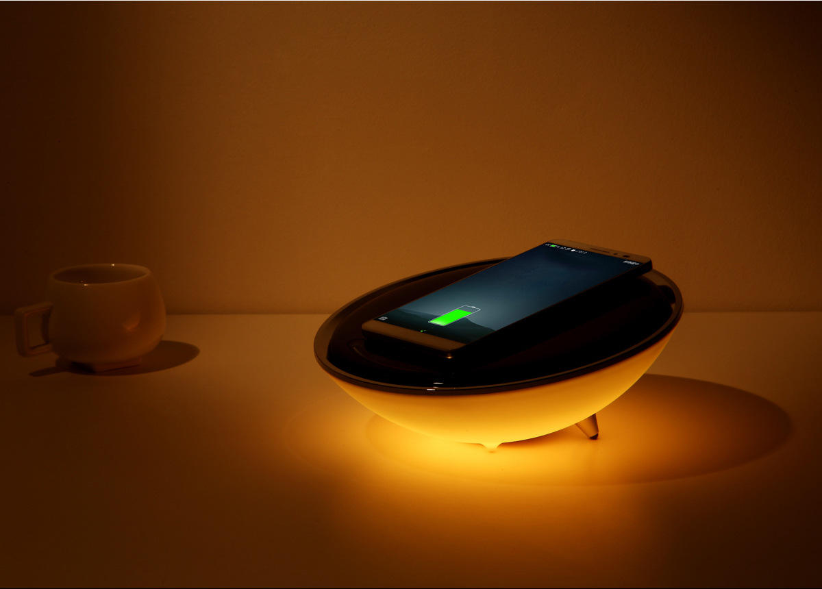 智能手机无线充点七彩氛围灯床头灯酒吧咖啡厅氛围灯