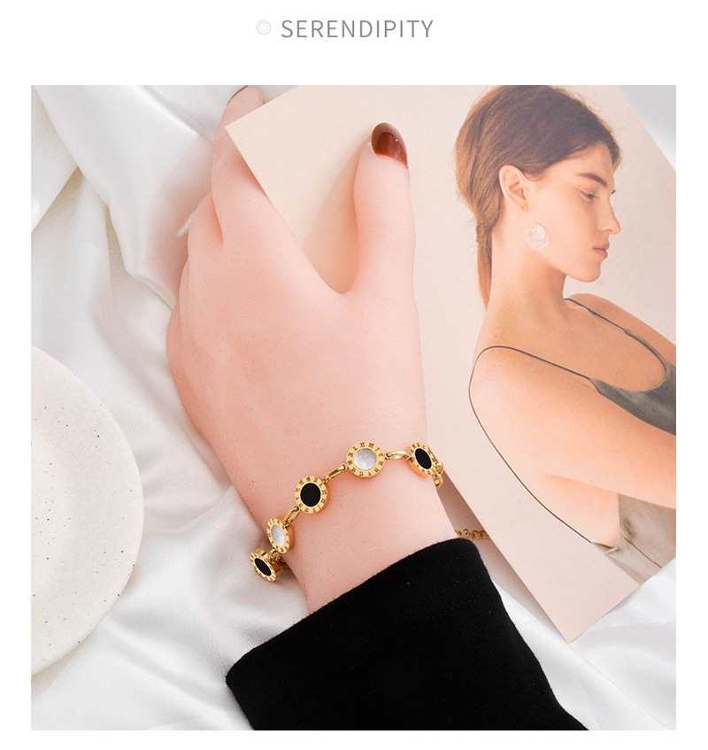 韩版简约个性罗马数字手链女网红钛钢手镯学生闺蜜ins小众设计潮