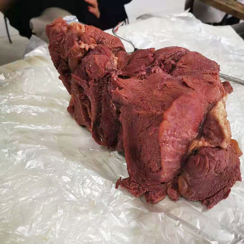 厂家批发开袋即食五香酱马肉 独立真空包装熟食马肉零食休闲小吃