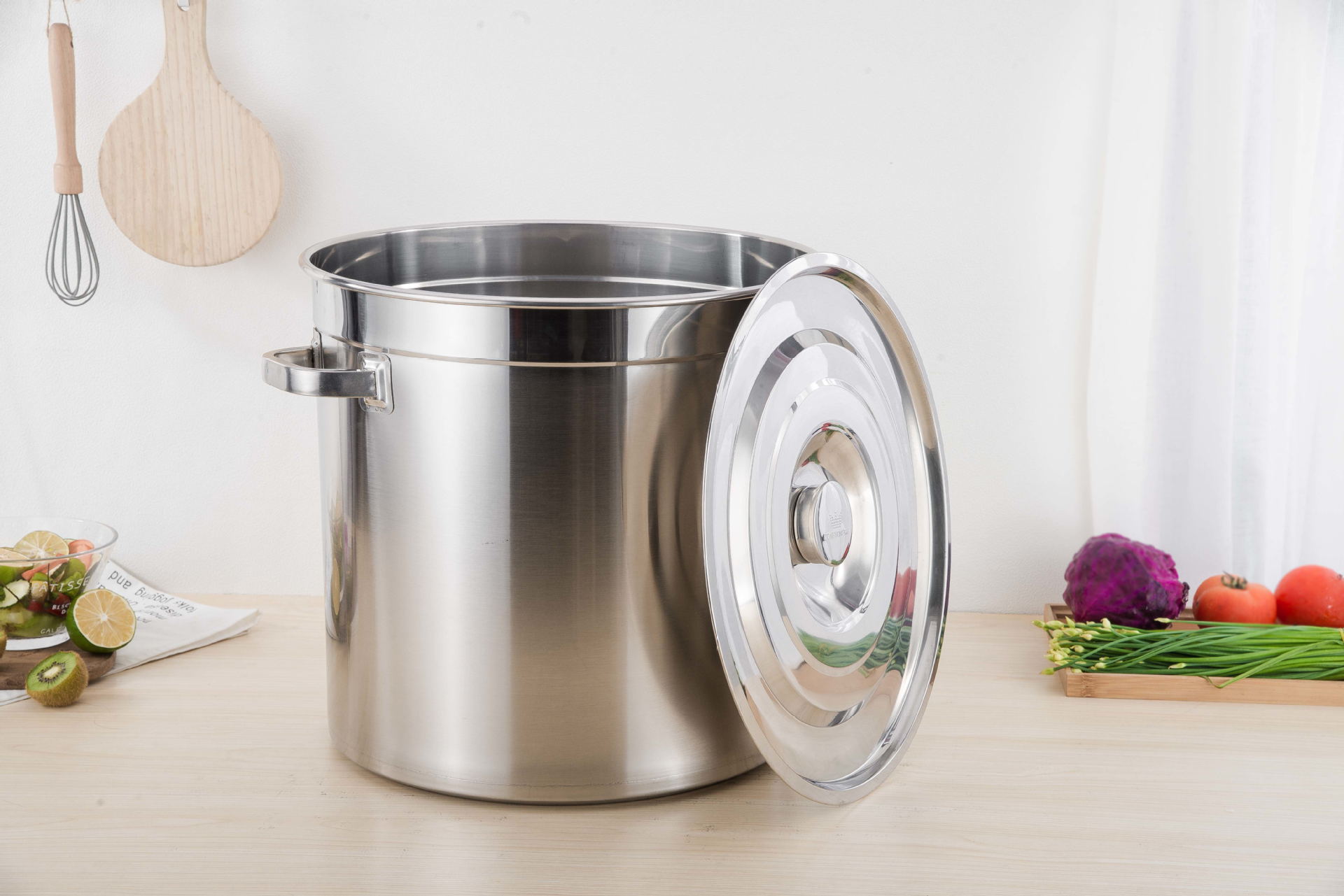 商用食品级不锈钢带盖汤桶加厚大容量多功能厚底汤锅炉灶适用2.