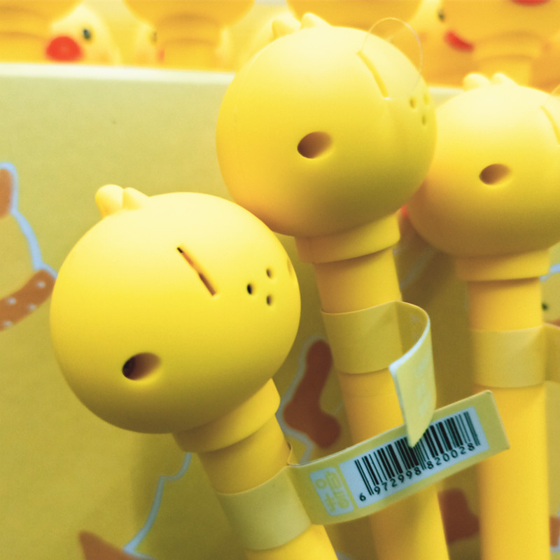 响指创意网红鸭子发声发光中性笔可爱萌宠干啥鸭led灯全针管水笔