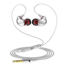 耳机 新款入耳式线控运动耳机 安卓通用线控通话游戏运动耳机