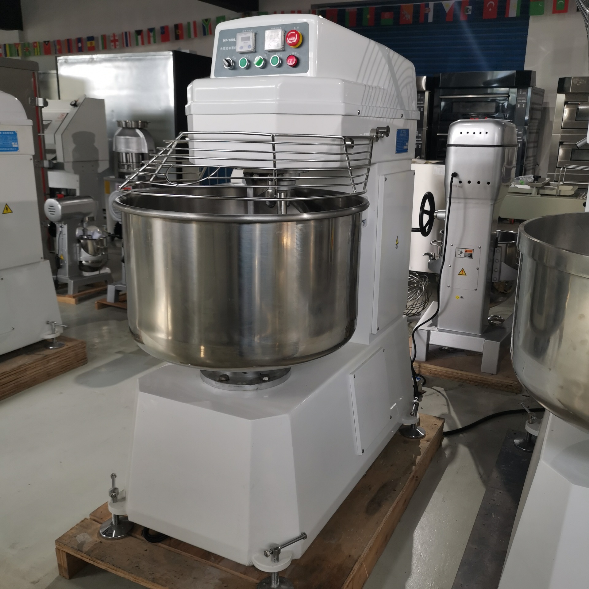 120升大型商用和面机 两袋面50kg和面机 双速双动揉面机和面设备