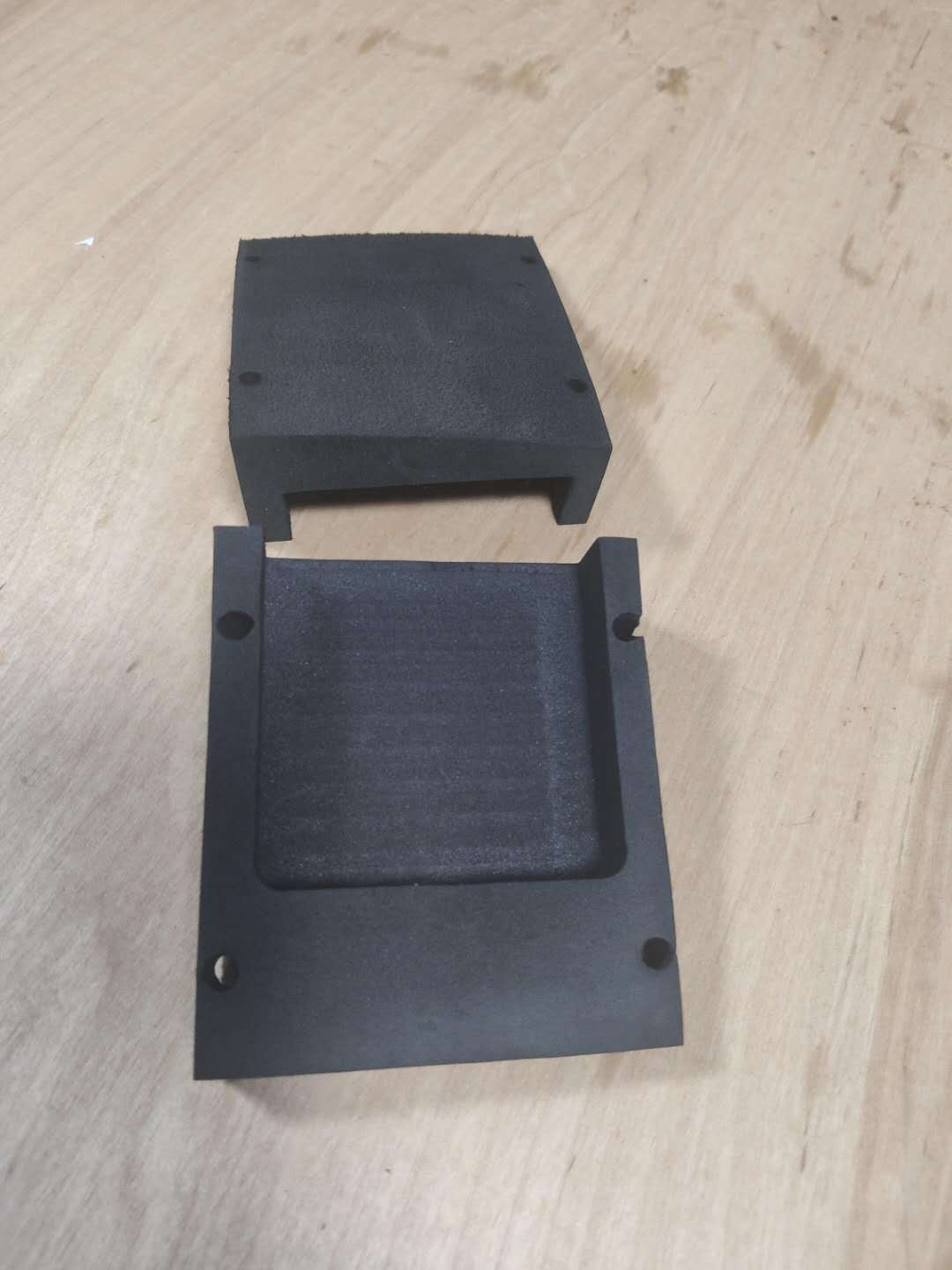 eva泡棉曲面弧棉加工 电池固定卡槽防震eva泡棉 黑色泡棉盒