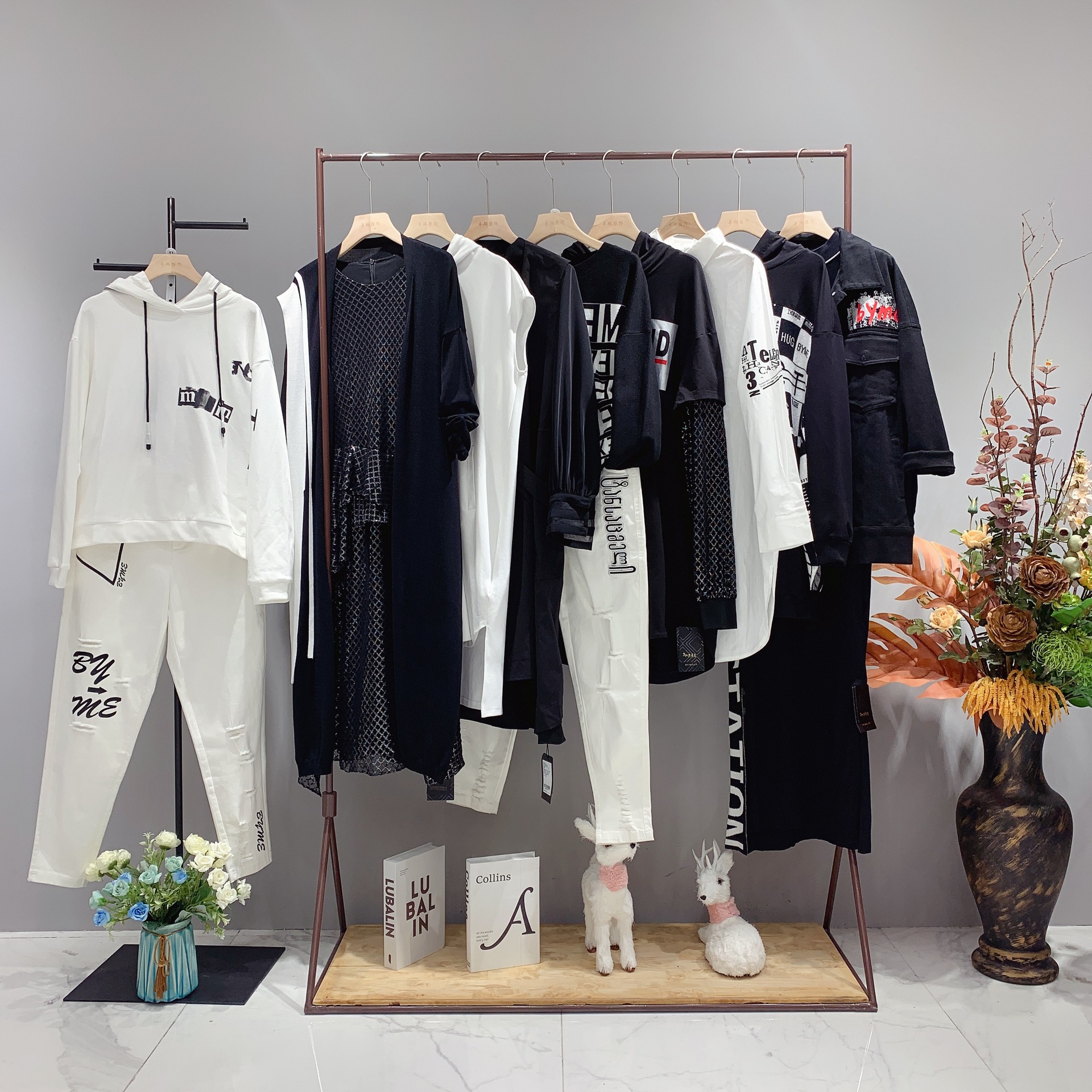 时尚潮牌黑马兰20秋冬专柜正品品牌折扣女装走份批发地摊直播货源