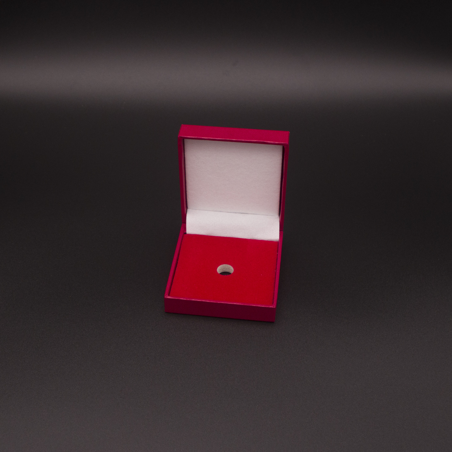 定制徽章礼盒 学生毕业纪念章包装盒 蝴蝶扣校徽司徽收藏保护盒