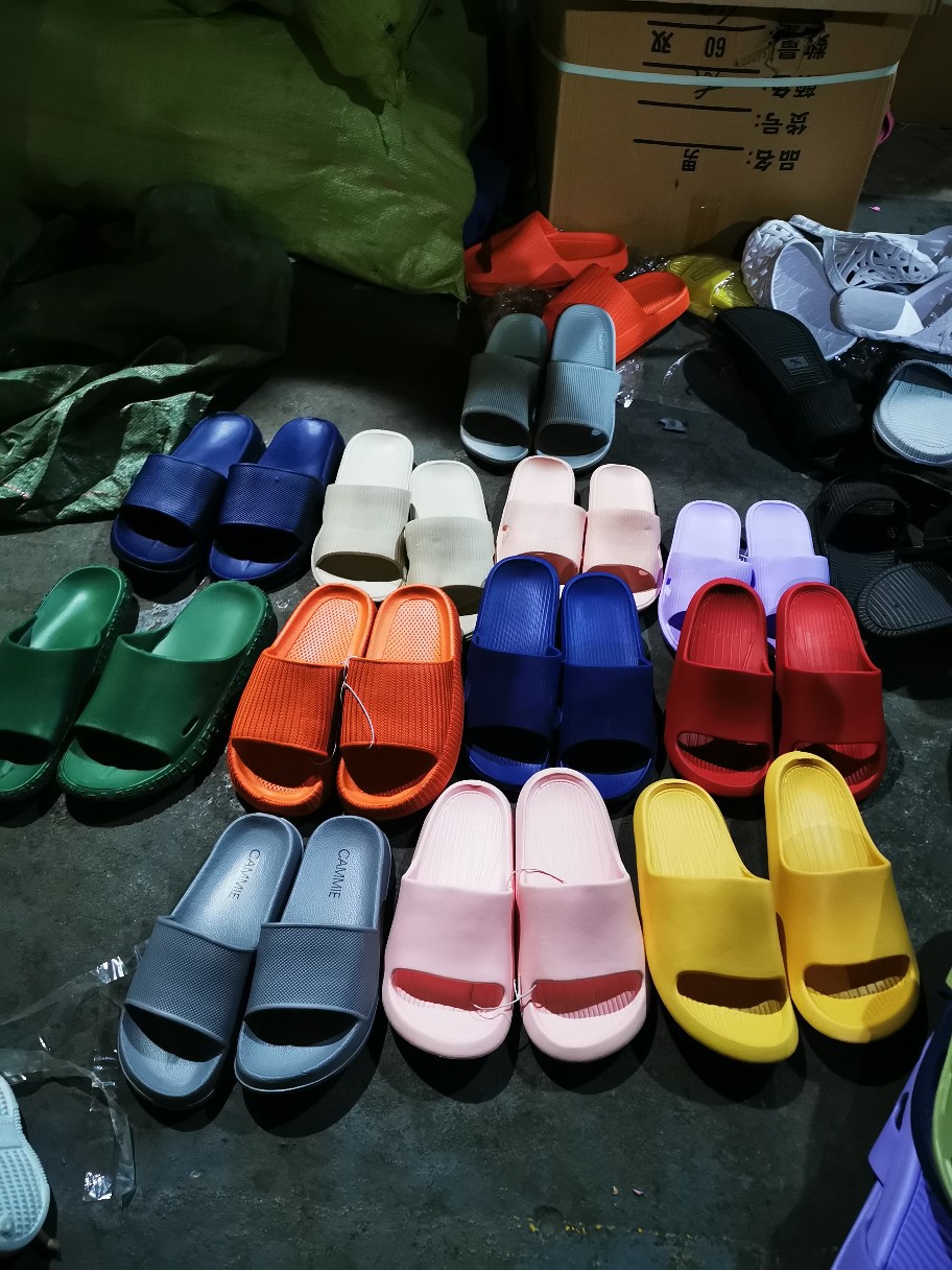 地摊凉拖鞋男轻便橡塑浴室拖鞋居家鞋室内杂款凉拖鞋夏季外贸拖鞋