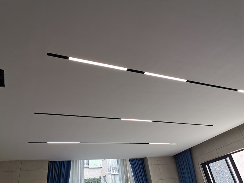 厂家直销磁吸轨道 无主灯设计方案磁吸轨道灯 高档家居店铺磁吸灯