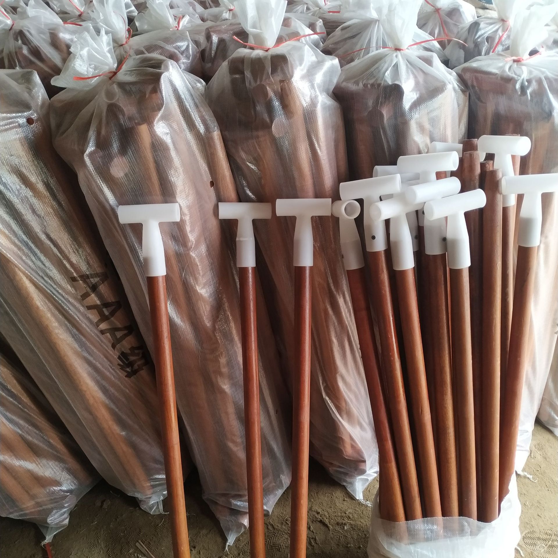 t型木柄丁字木柄t型丁字型木把槐木丁字铲柄锹把t型锹木柄锄头柄