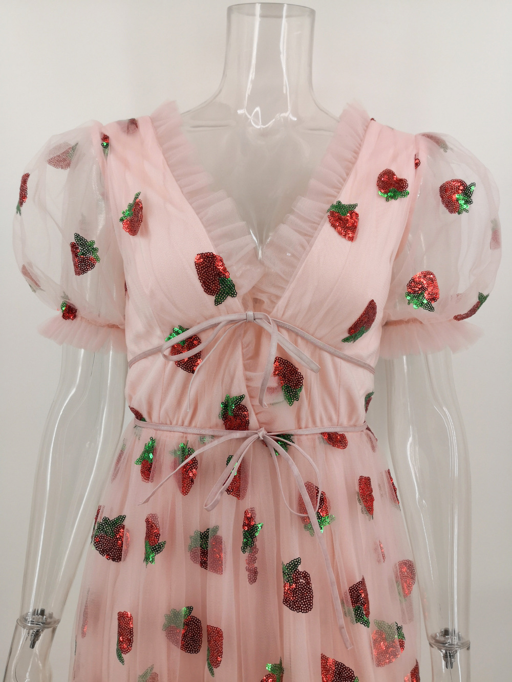 性感v领亮片草莓连衣裙休闲派对长裙礼服亚马逊速卖通新爆款货源