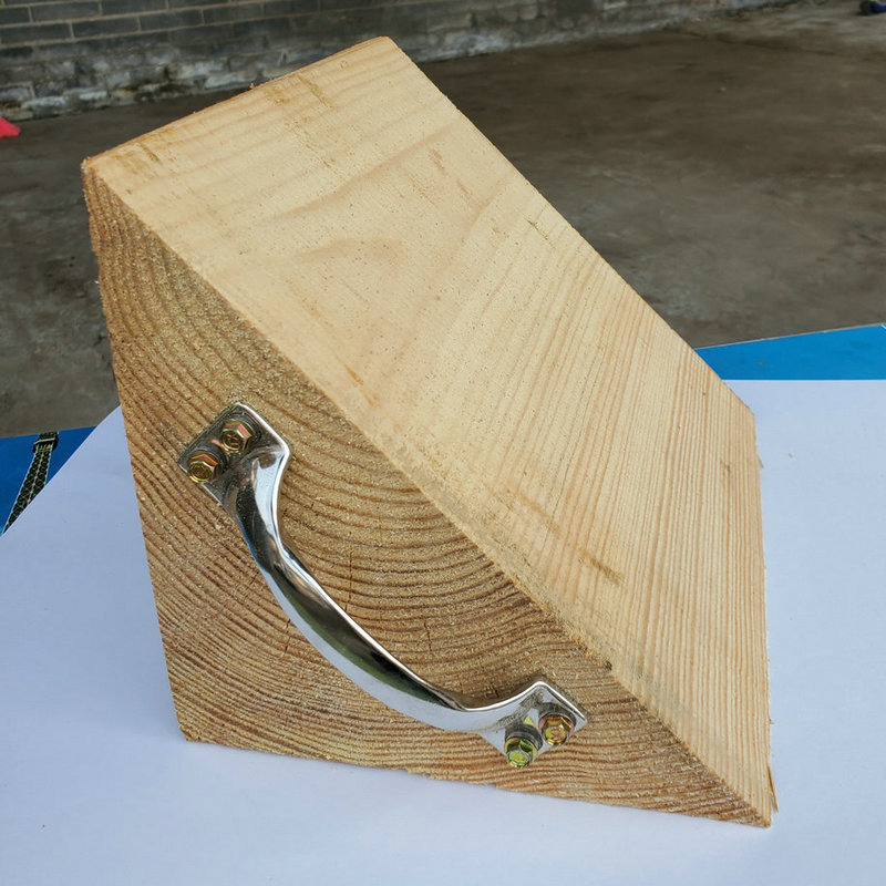 带手柄等腰三角木 松木材质车轮止退器物流集装箱垫木防滑三角木