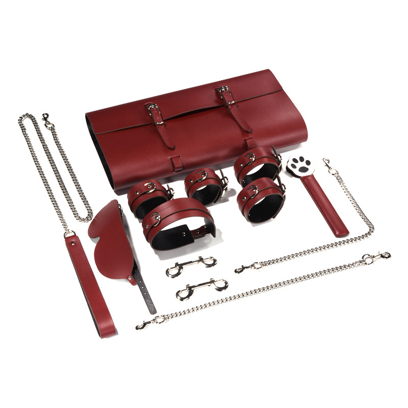 情趣玩具收纳套装皮革sm道具牵引项圈手铐眼罩小皮鞭拍子成人用品