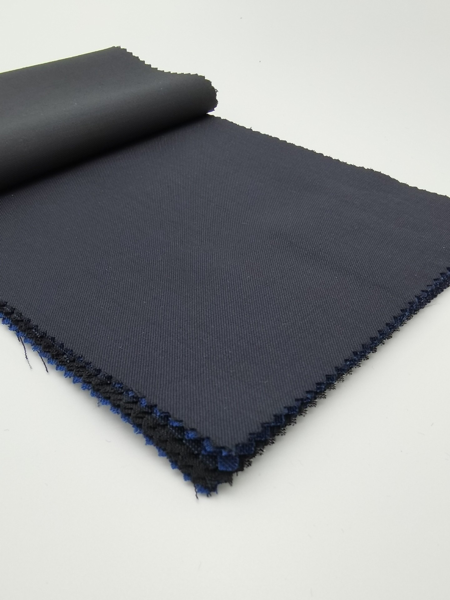 精纺毛涤混纺精品男装面料团购定制西装390311c2