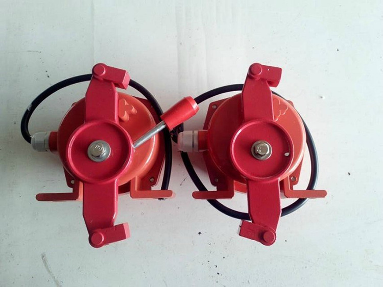 皮带输送机双向拉绳开关klt2-ii型自动双向平衡拉线开关