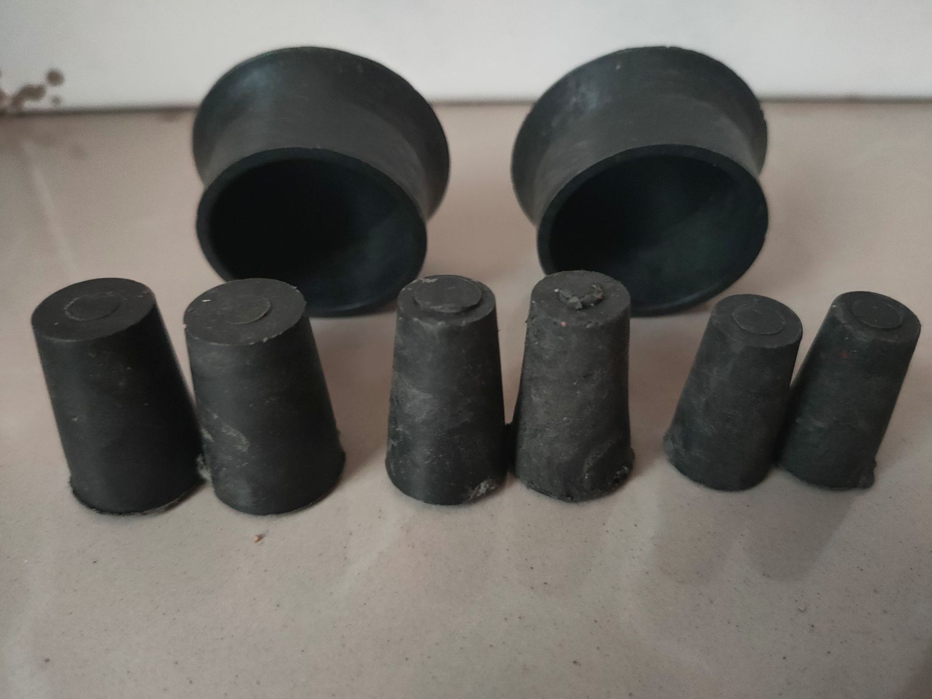 供应 穿墙螺丝墙堵模板堵头 铝模板对拉螺杆套管胶杯堵头建筑配件