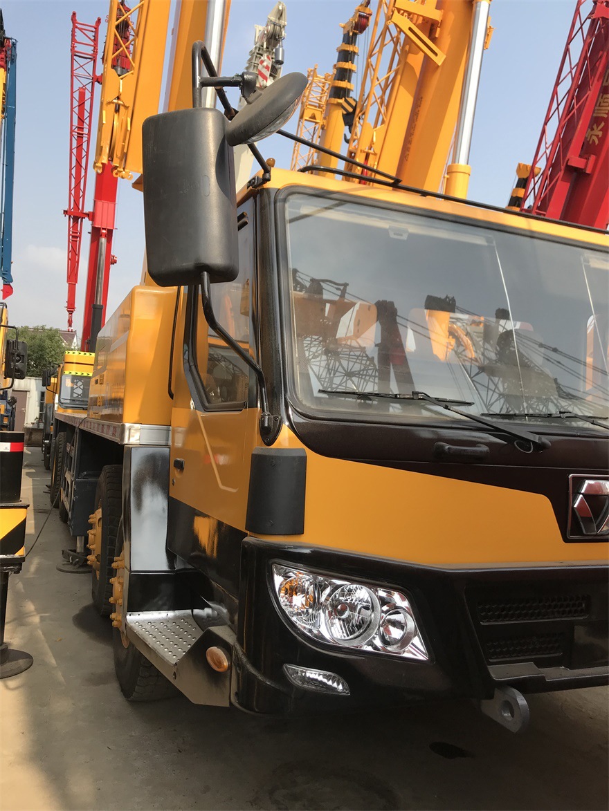 xcmg国产2016年二手徐工70吨汽车吊qy70k出售