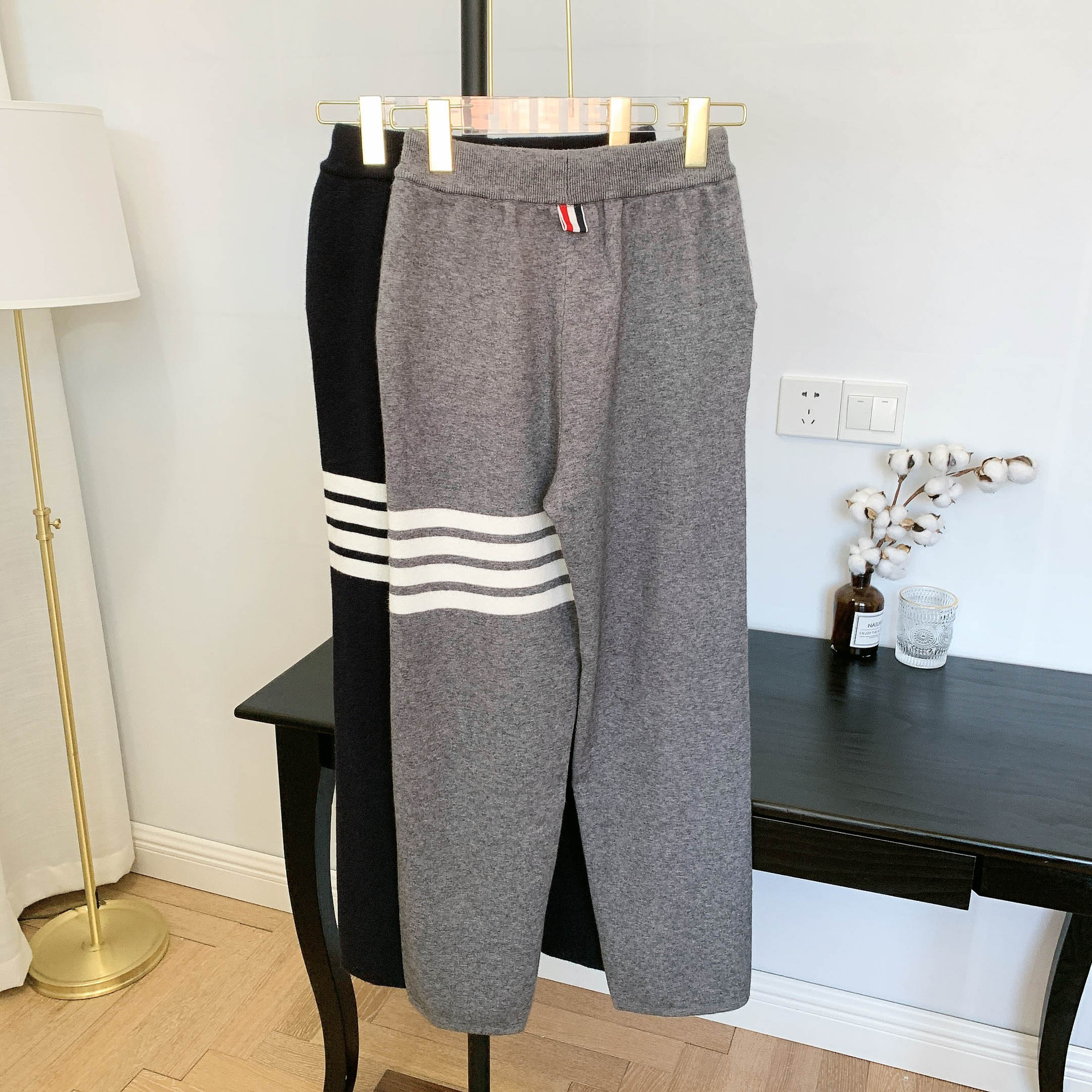 2020tb高腰长裤女针织裤灰色四杠宽松直筒ol休闲裤显瘦阔腿裤基础