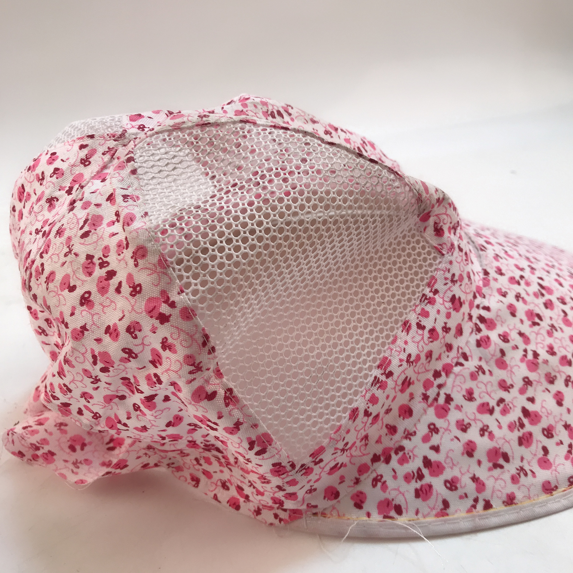 新款女士透气 长沿帽子 布网帽子 两元2元店女士帽子货源批发