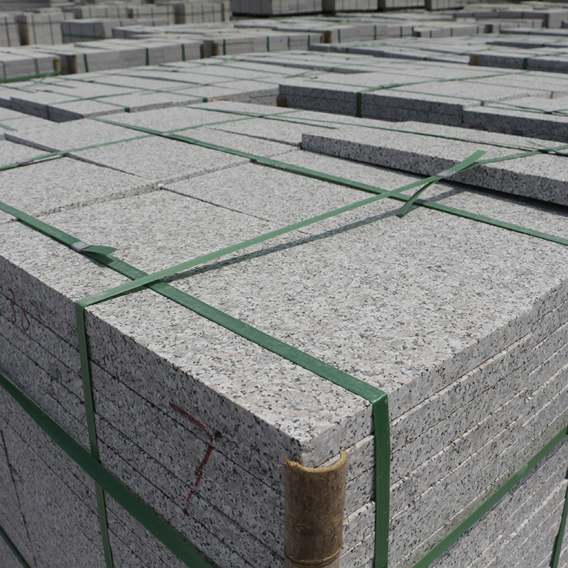 300x600芝麻灰花岗岩人行道 灰麻石火烧面 地面火烧板一平米