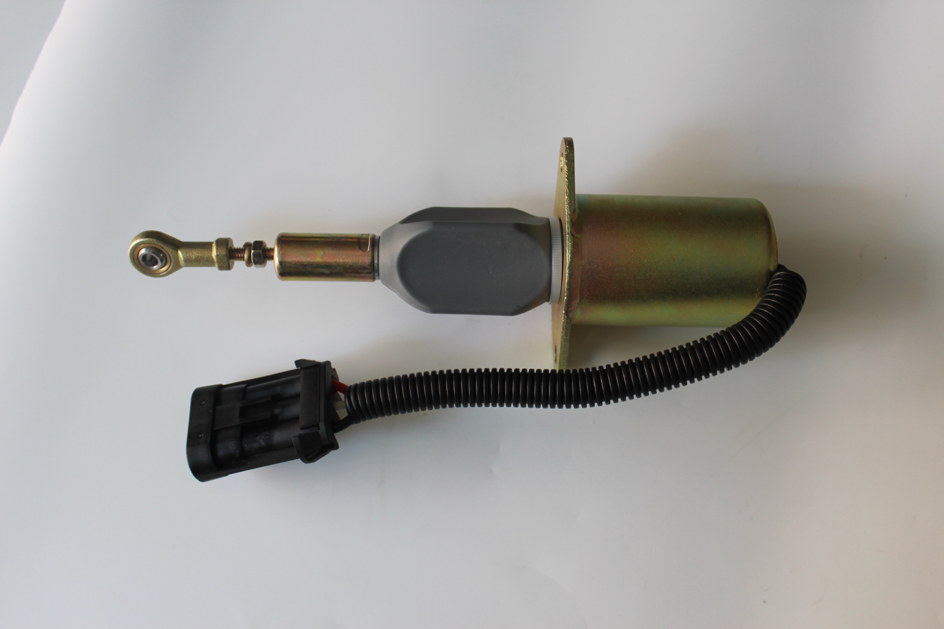 挖掘机配件 3939019 熄火开关 r320lc-7 履带挖掘机24v熄火电磁阀