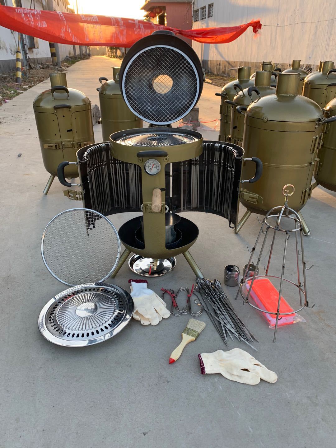 多功能阿远同款无烟烧烤吊炉户外野炊煤气罐架子肉新疆馕炕肉碳