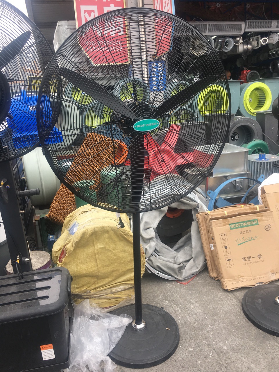 绿岛风大功率工业风扇落地扇fs-75强力风量墙壁挂立式牛角扇成都