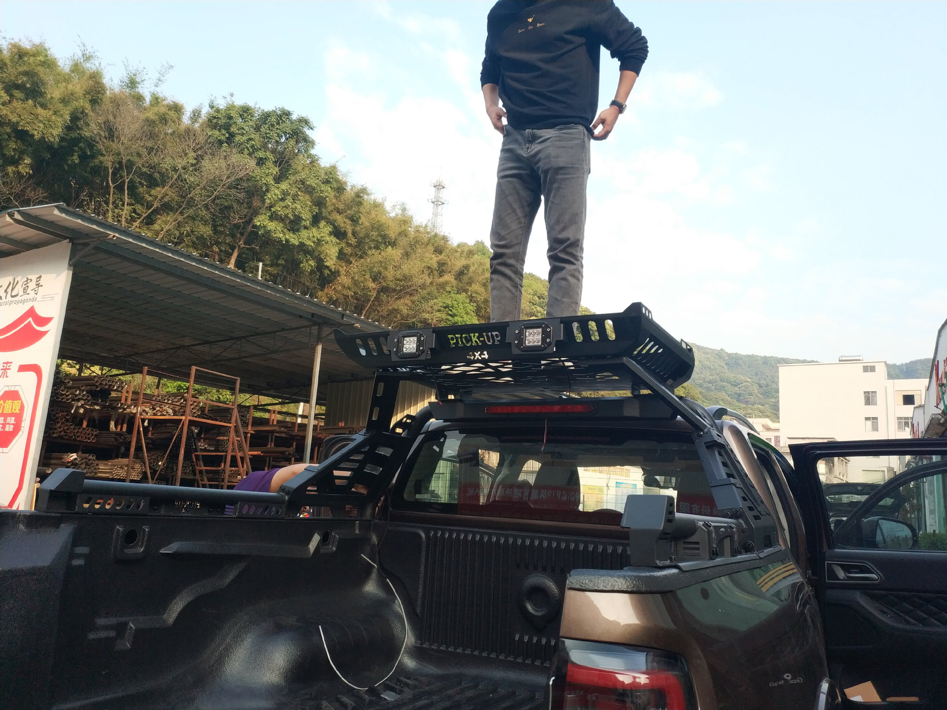 皮卡改装后尾箱厢斗护栏用长城炮龙门架纳瓦拉防滚架配件汽车用品