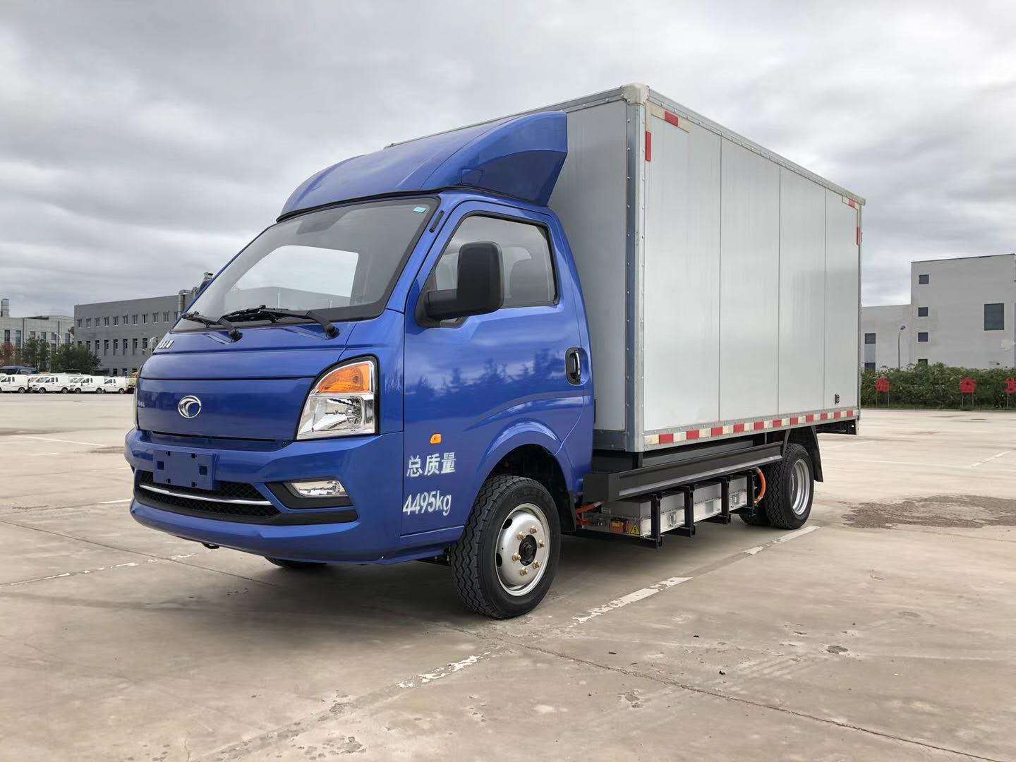 出口欧美 3.5吨-高速纯电动厢式货车
