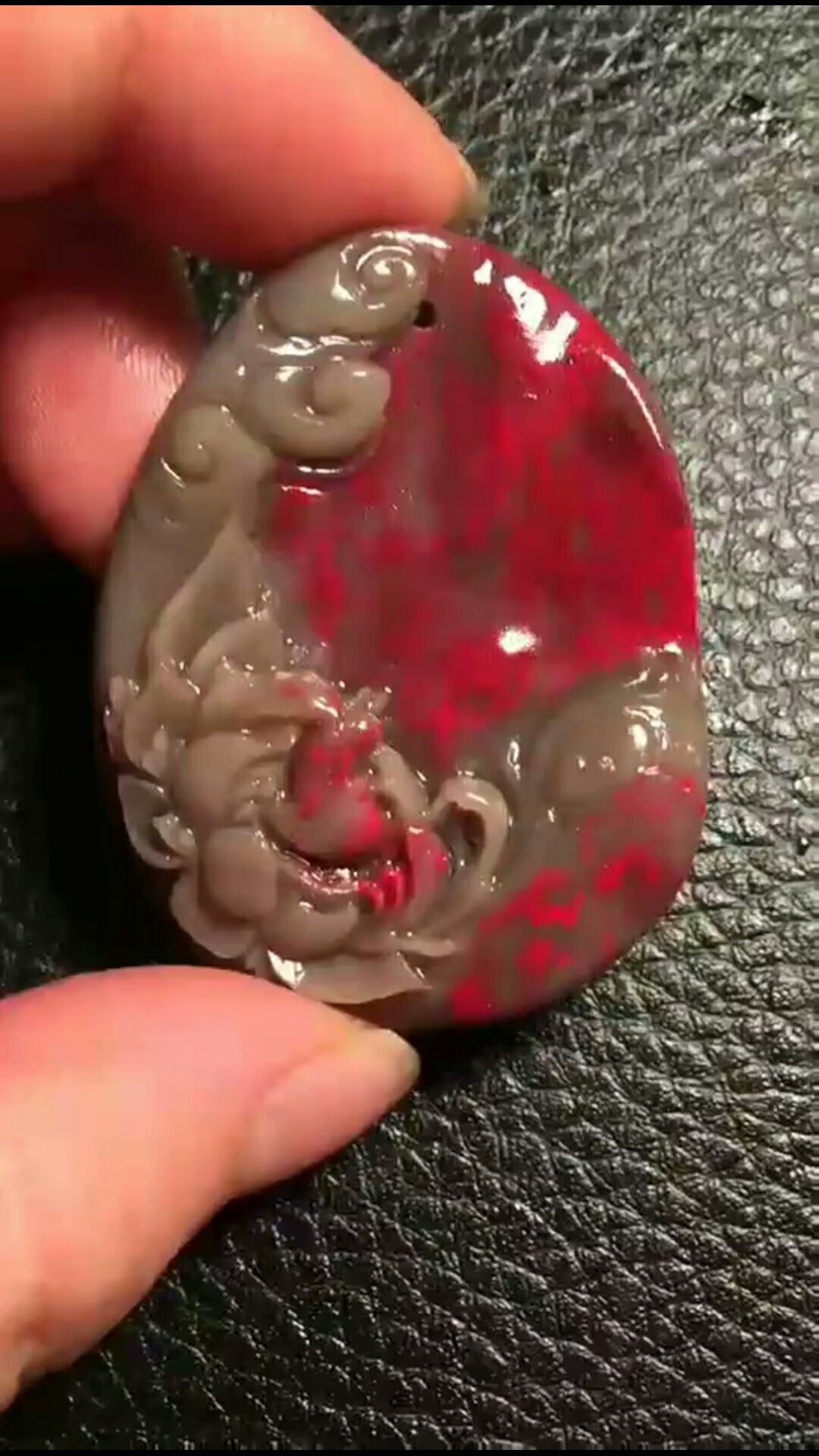 昌化牛角底鸡血石项链挂坠男女生日礼物收藏