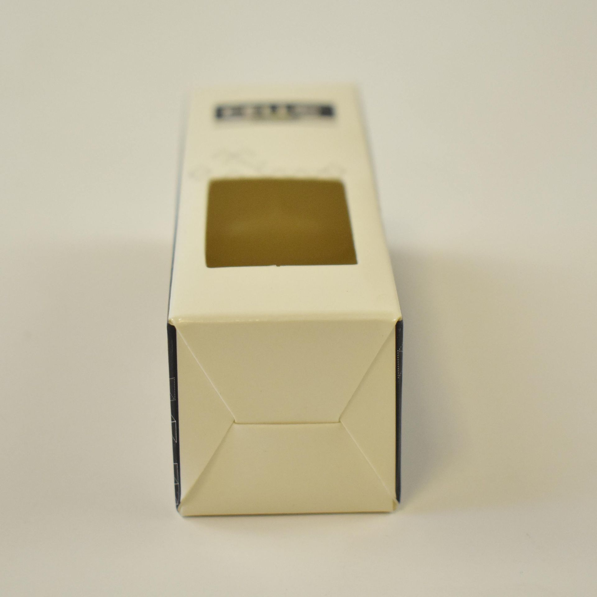 北京厂家白卡纸盒彩盒纸盒 化妆品面膜盒 开窗黑色纸盒定做