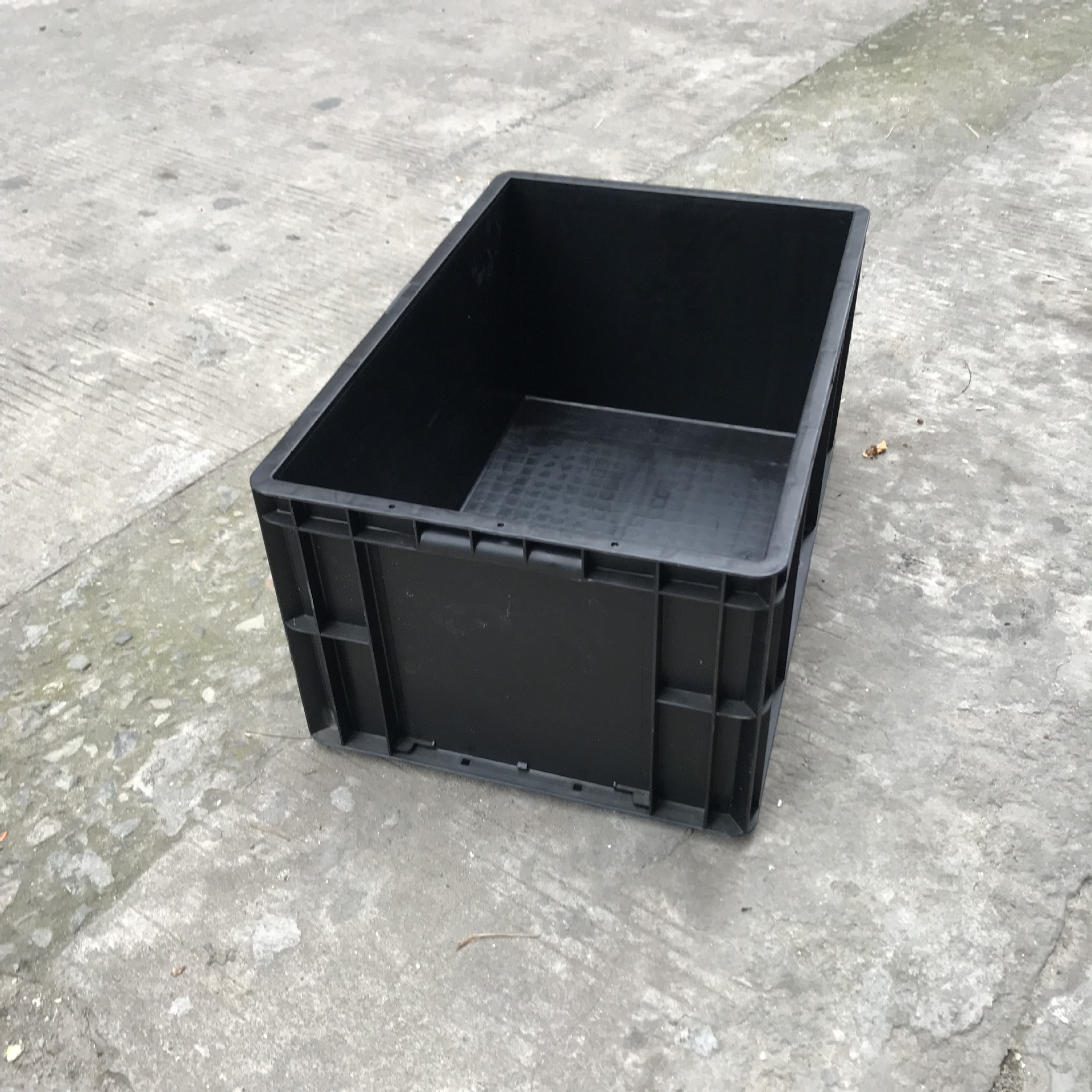 60*40*23cm中山欧标物流箱 佛山 广州 珠海eu4622带盖塑料注塑箱