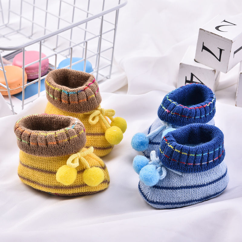 新生儿宝宝鞋婴儿鞋针织鞋毛线秋冬天男女步前鞋加绒加厚不掉棉鞋