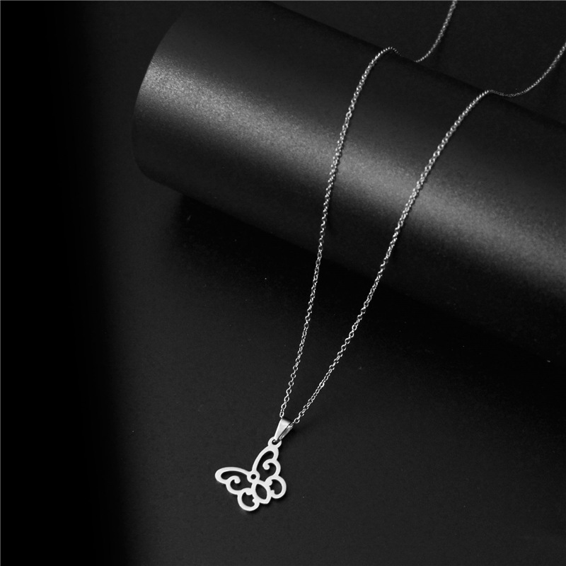 Simple Butterfly Titanium Steel Pendant Necklace Women's Japanese and Korean Trend New Versatile Butterfly Clavicle Necklace Stall Supply