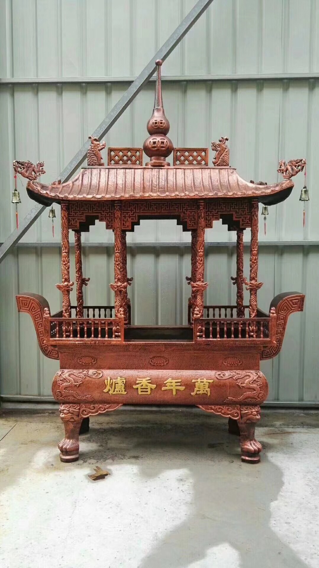 寺院香炉 长方形带盖香炉 铸铁大型香炉 带盖龙柱香炉