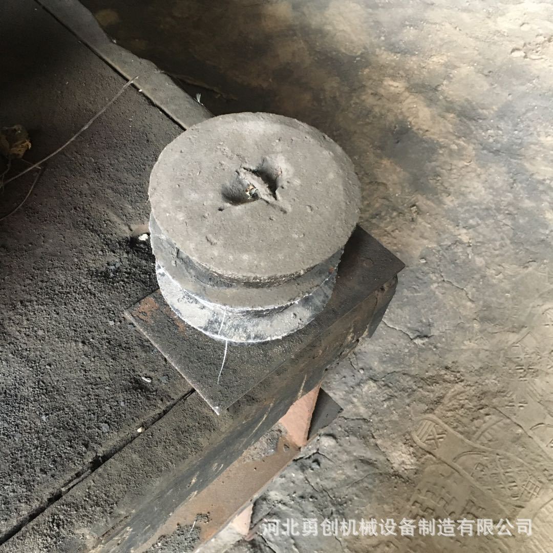 定制焦炉看火孔盖 铸造工业焦炉配件 焦炉火势观察孔盖