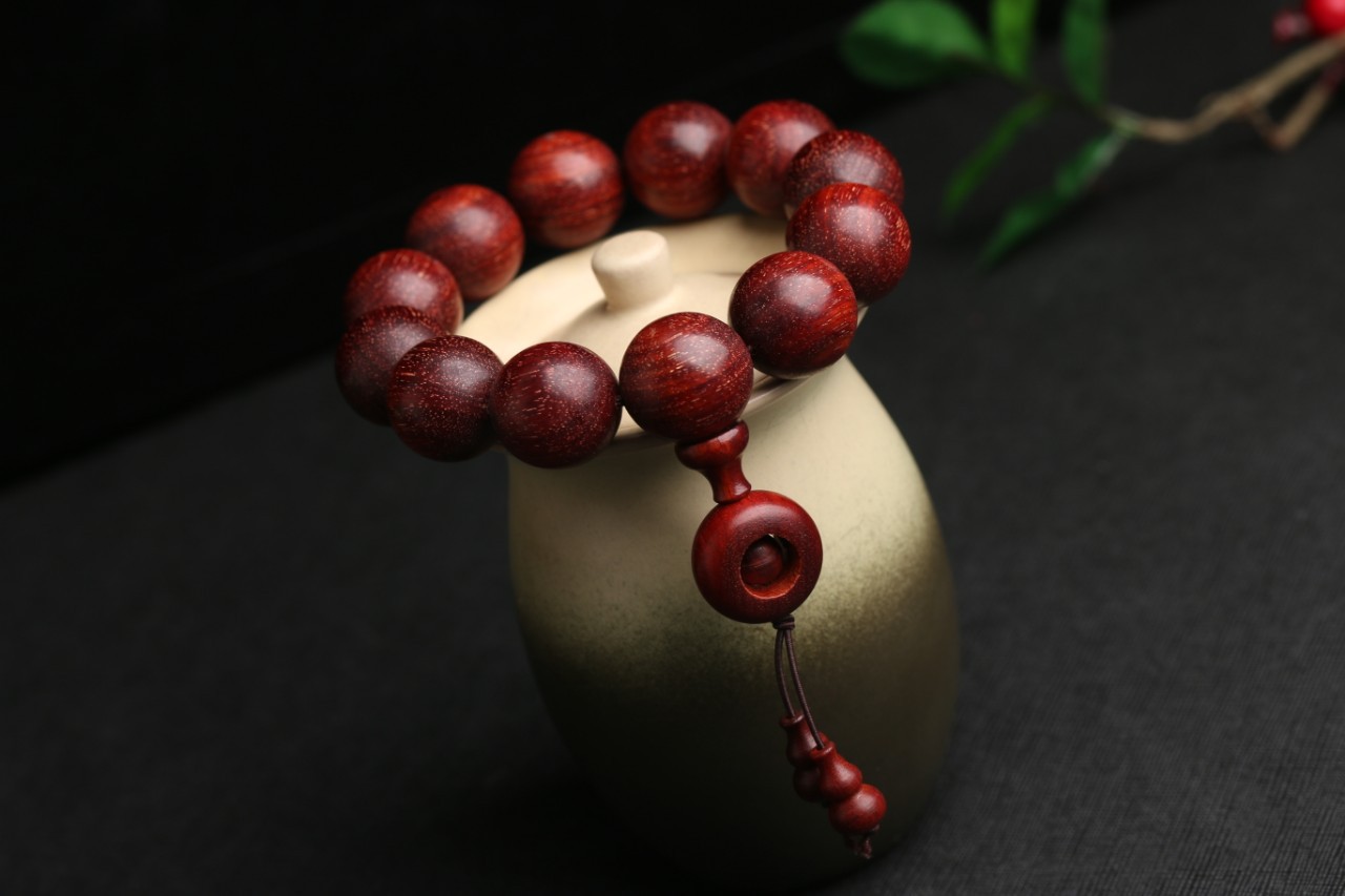 赞比亚血檀(小叶紫檀)手串血檀木带平安扣配饰款赞比亚小叶