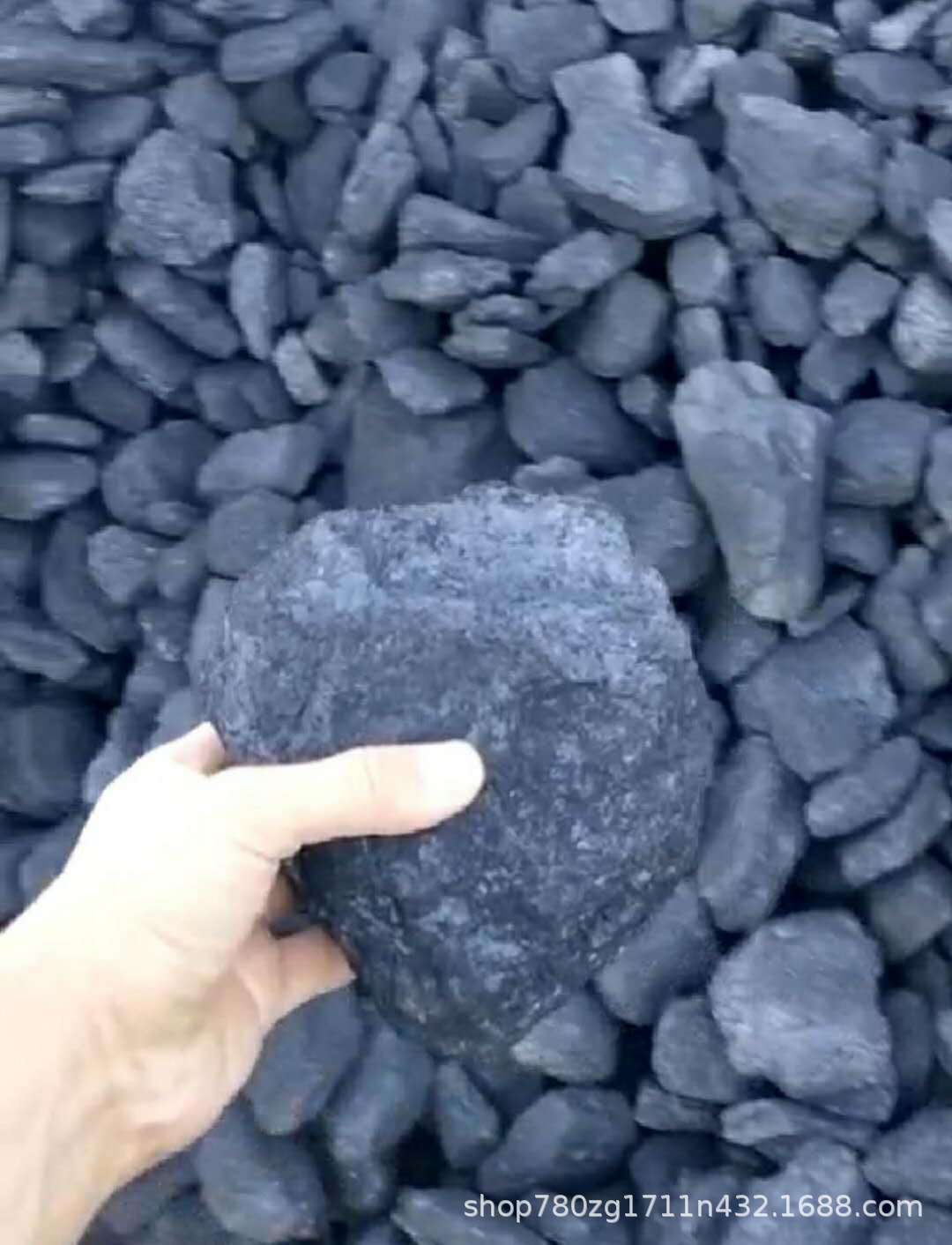 新疆煤 民用取暖用煤 各种锅炉用煤 块煤 沫煤 无烟低硫