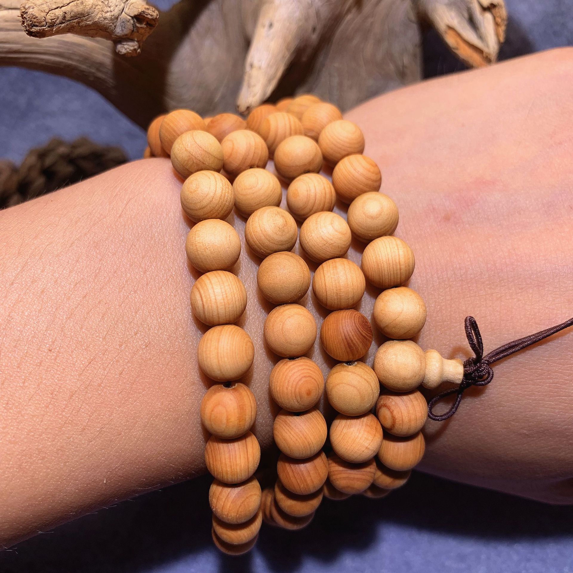 专供地摊货源 太行山崖柏 108颗佛珠手串 创意文玩念珠手链饰品