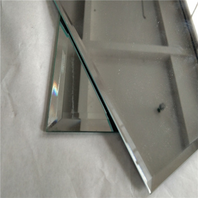 浴室磨边化妆镜片定制 1-5mm厚异形玻璃镜片 优良化妆镜片批发