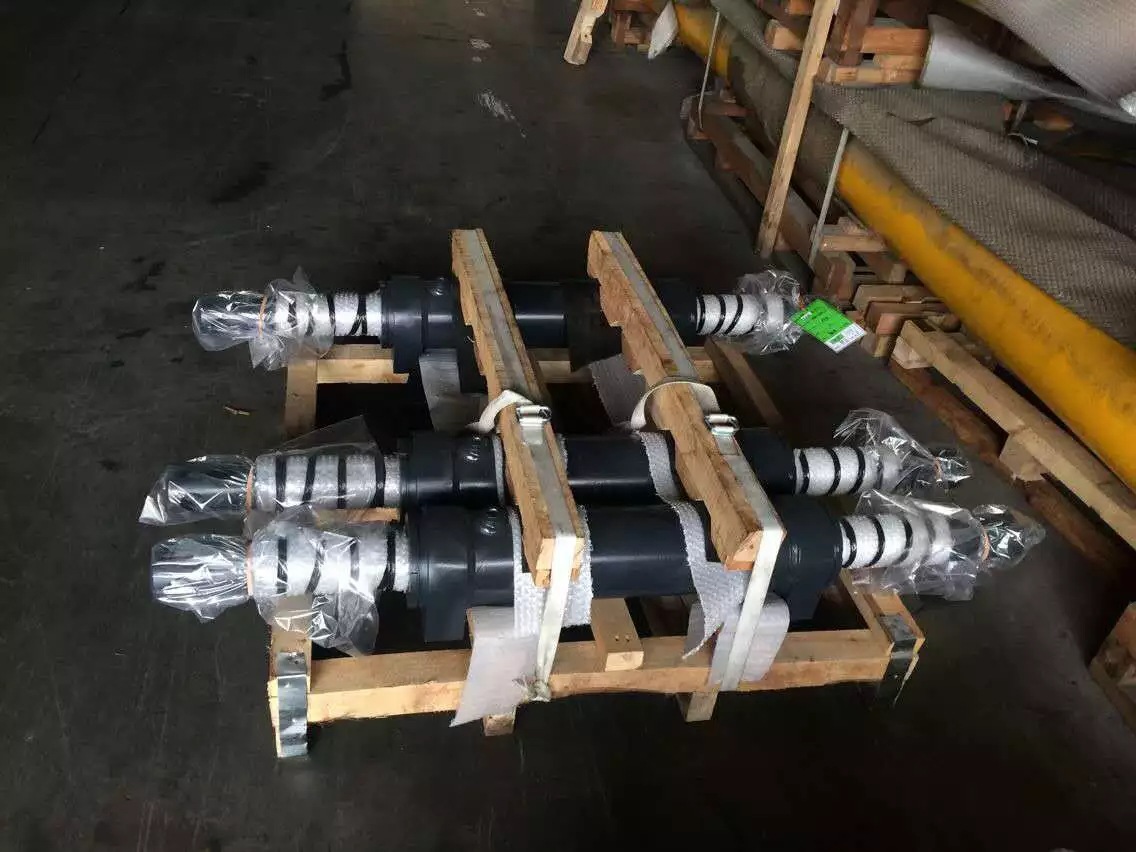 厂家热销双出杆油缸63缸筒双向可定制小型液压缸