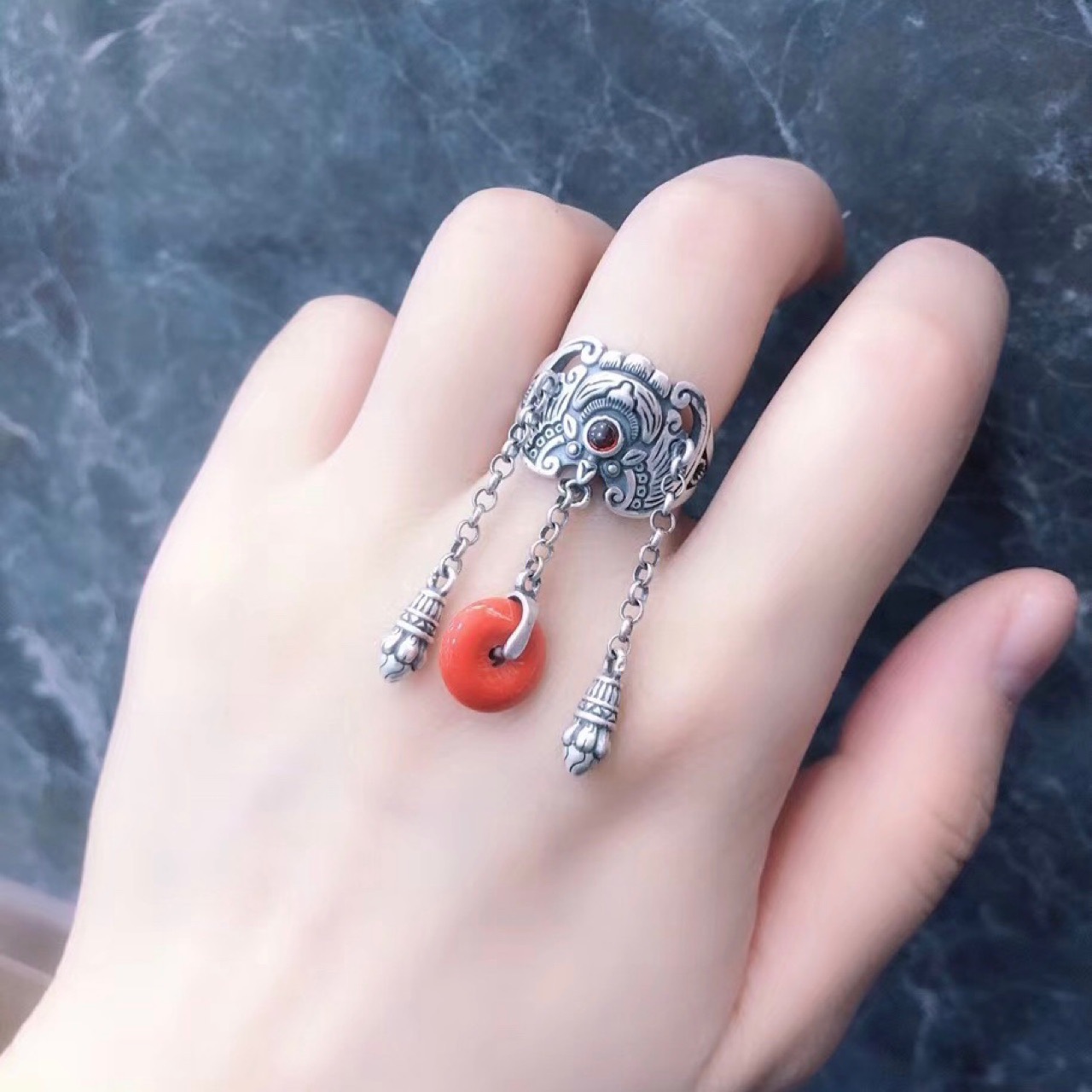 吉韵990足银古风国潮戒指 蝙蝠平安扣流苏食指环女款个性饰品