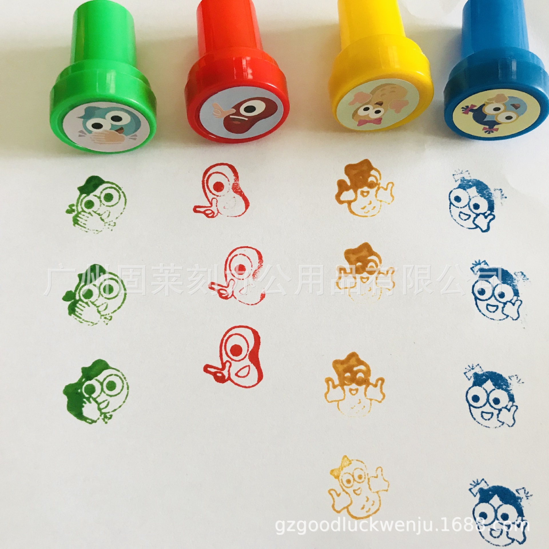 6cm 特点: 不需要印泥,直接印即可印出图案!