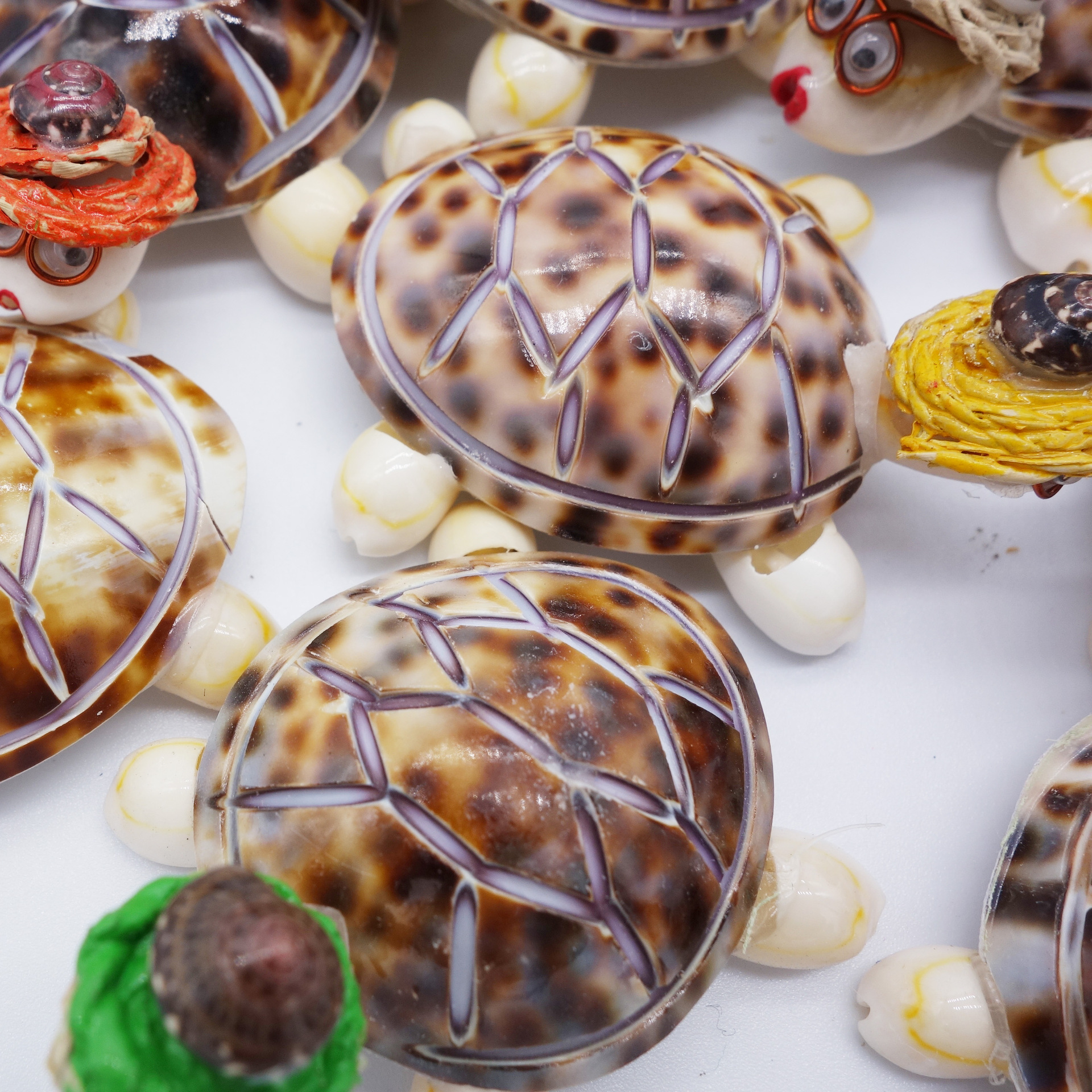 小贝壳手工艺品地摊 厂家销售新款贝壳小乌龟旅游景点 欢迎询问