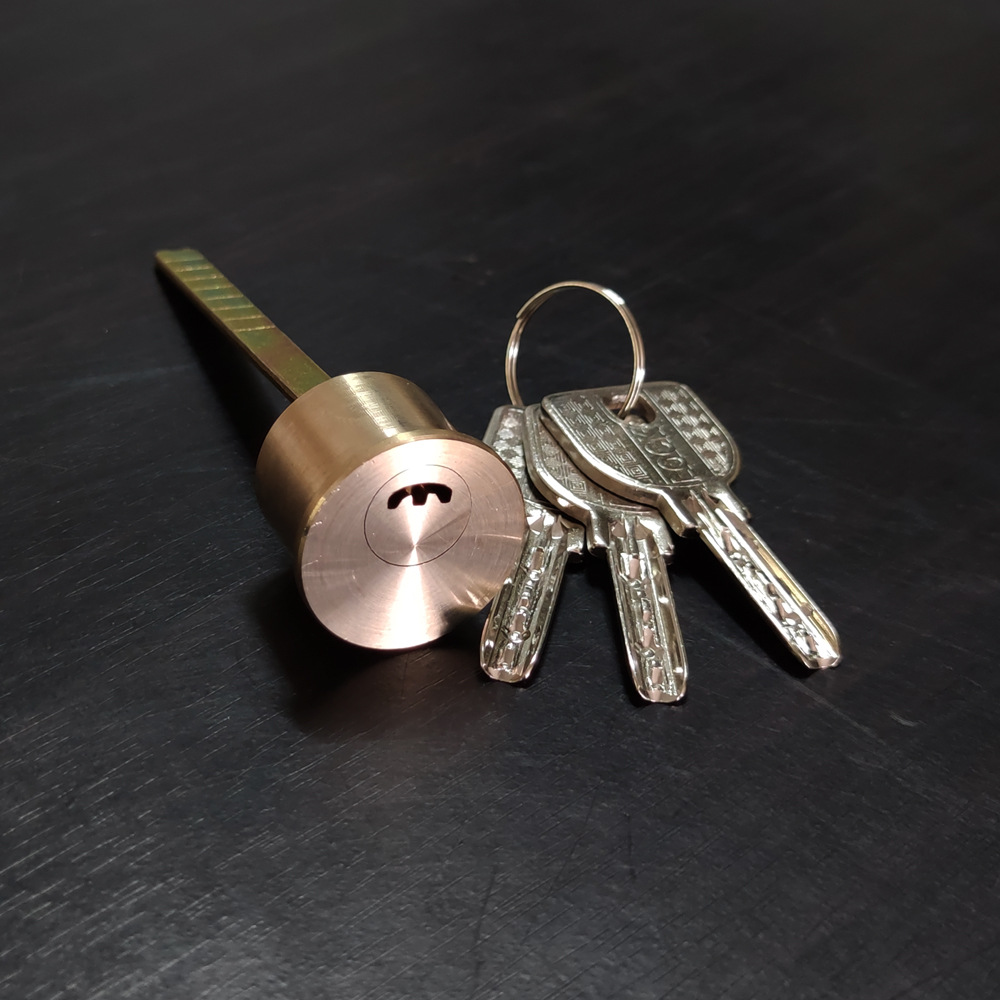 【厂家供应】月牙电控锁锁芯 实心全铜锁芯 偏芯防盗门锁芯