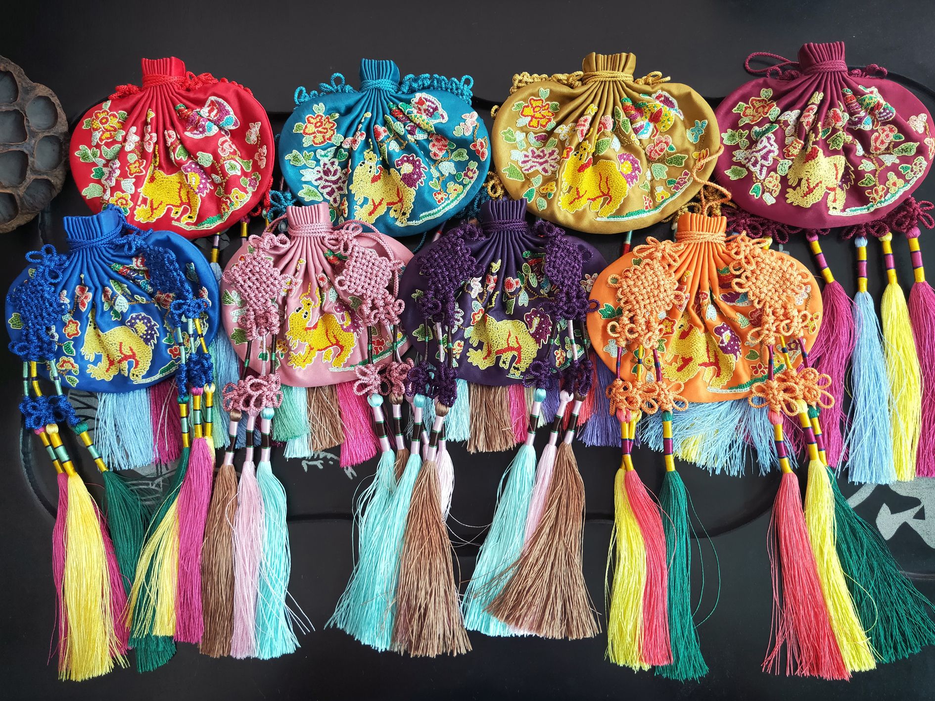 苏绣 刺绣打籽绣香囊 汉服配饰 香包荷包挂件