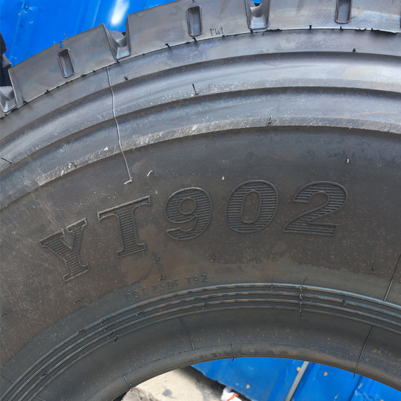 汽车轮胎1200r20固德威奔纳斯1100r20足球矿山载重全钢丝轮胎