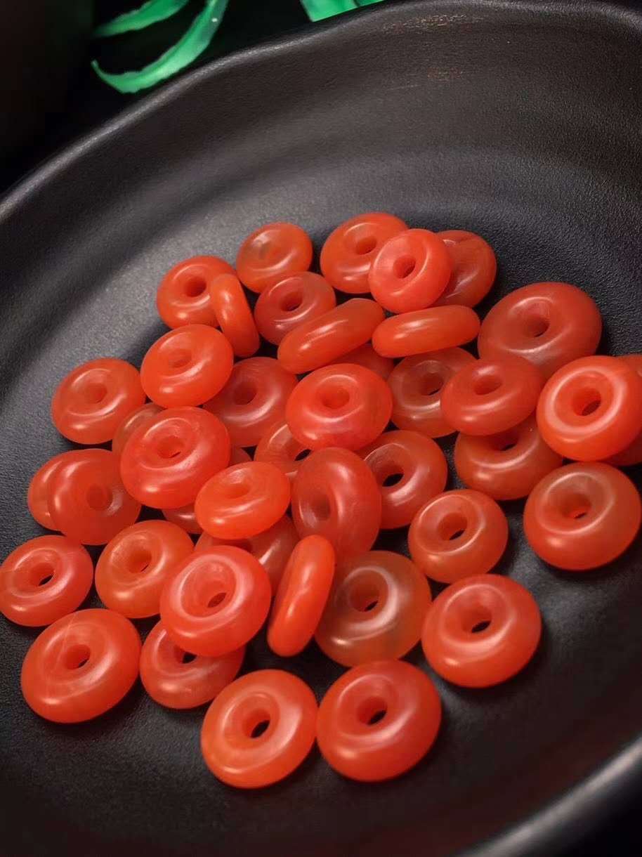 厂家直销 保山南红面包圈小配件 颜色红润 干净无杂 品质如图批发